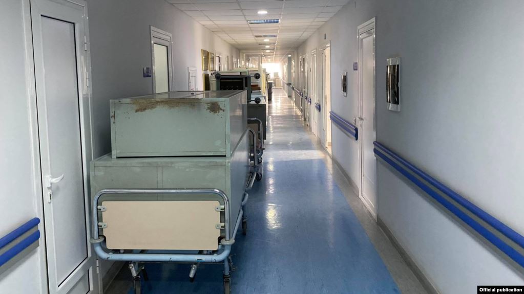 Réouverture de centres médicaux en province après une quatorzaine respectée par les médecins