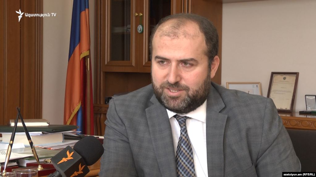 Démission du ministre de l’Environnement