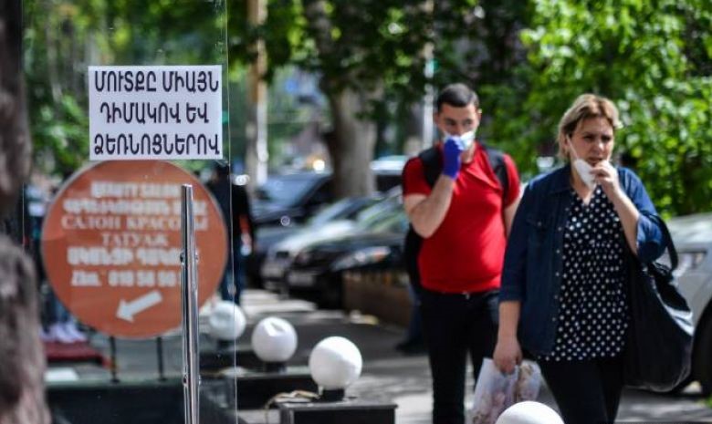 Le non-respect du port du masque dans l’espace public en Arménie pourrait coûter 10 000 drams