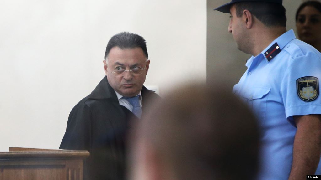 Un ancien juge dans l&rsquo;affaire Kotcharian sera lui-même jugé