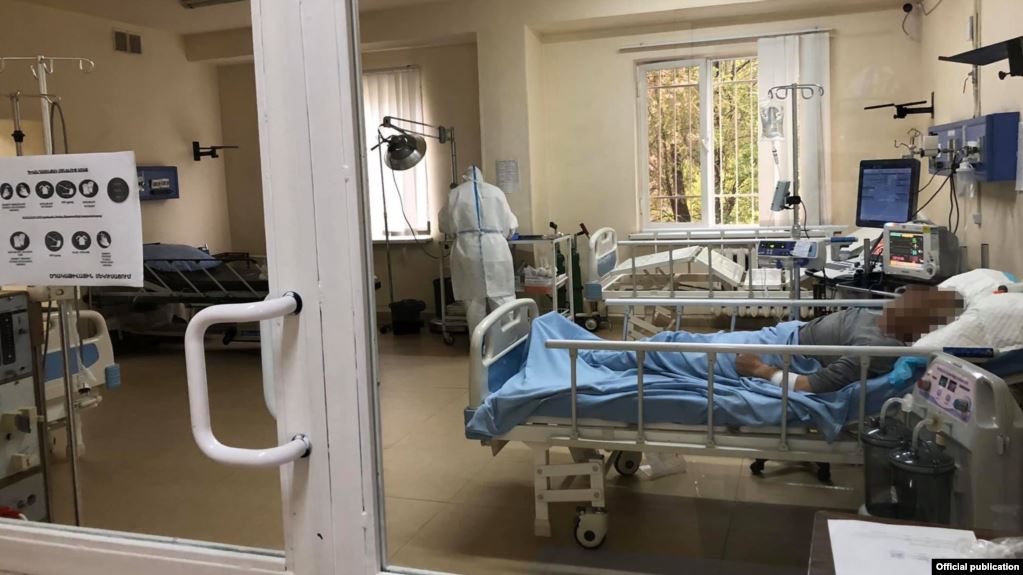 Le ministère arménien de la santé craint une hausse sensible des décès dus au coronavirus en Arménie