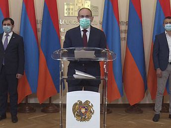 Nikol Pashinyan dit que le coronavirus se propage dans les cours des immeubles résidentiels