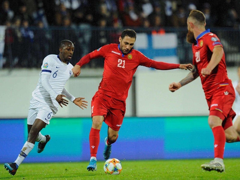 En championnat de Bulgarie, l’international arménien Roumian Hovsepyan a participé au match Arda-Levski (1-3)