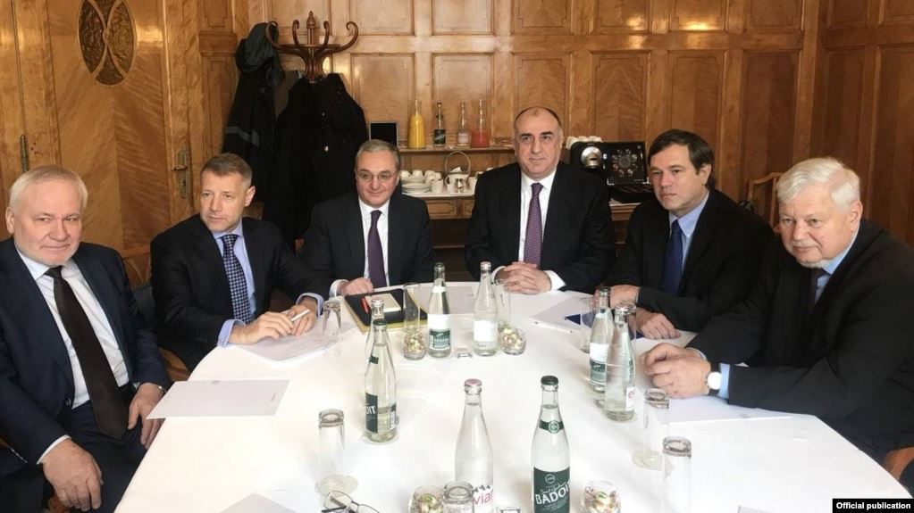 Nouvelles passes d&rsquo;armes entre les ministres des Affaires étrangères arménien et azerbaïdjanais