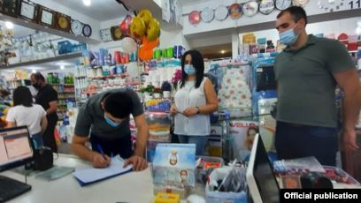 Les entreprises semblent de mieux en mieux respecter les règles sanitaires