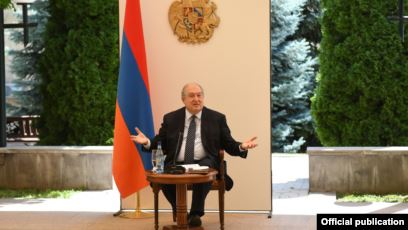 Cour constitutionnelle : Armen Sarkissian propose un candidat