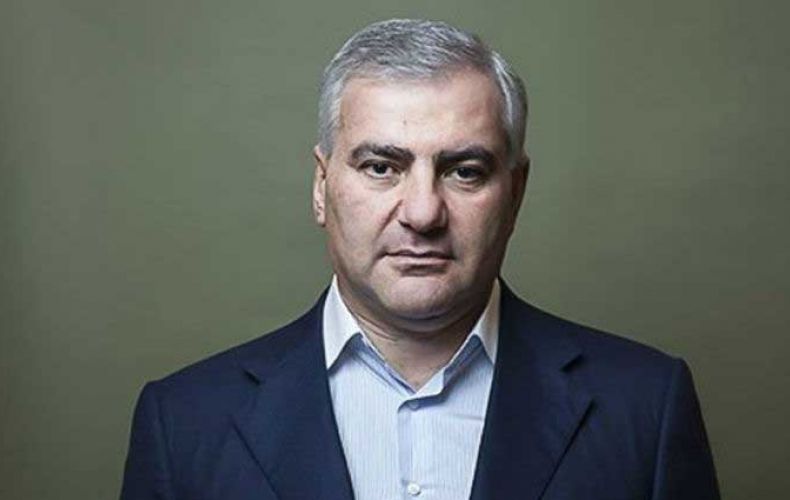 Samvel Karapetyan offre 200 000 dollars à la rénovation de l’église arménienne Sourp Kevork de Beyrouth touchée par l’explosion de mardi
