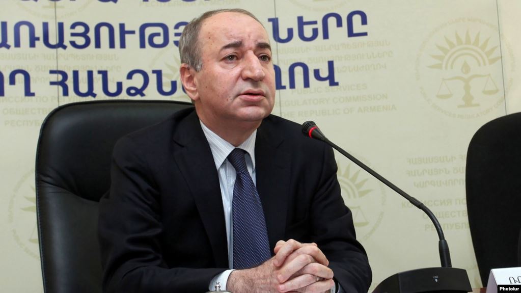 Un ancien fonctionnaire arrêté nie les accusations d&rsquo;abus de pouvoir