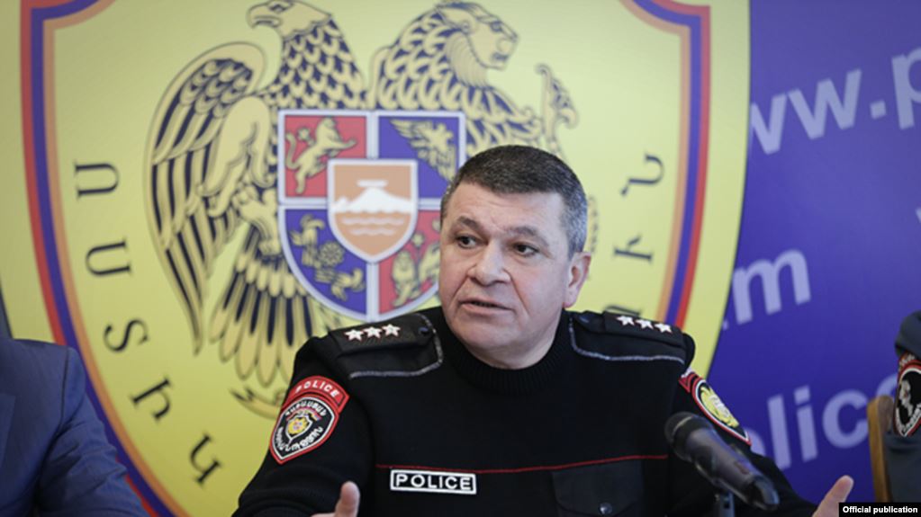 L’ancien chef de la police arménienne dans le collimateur des media