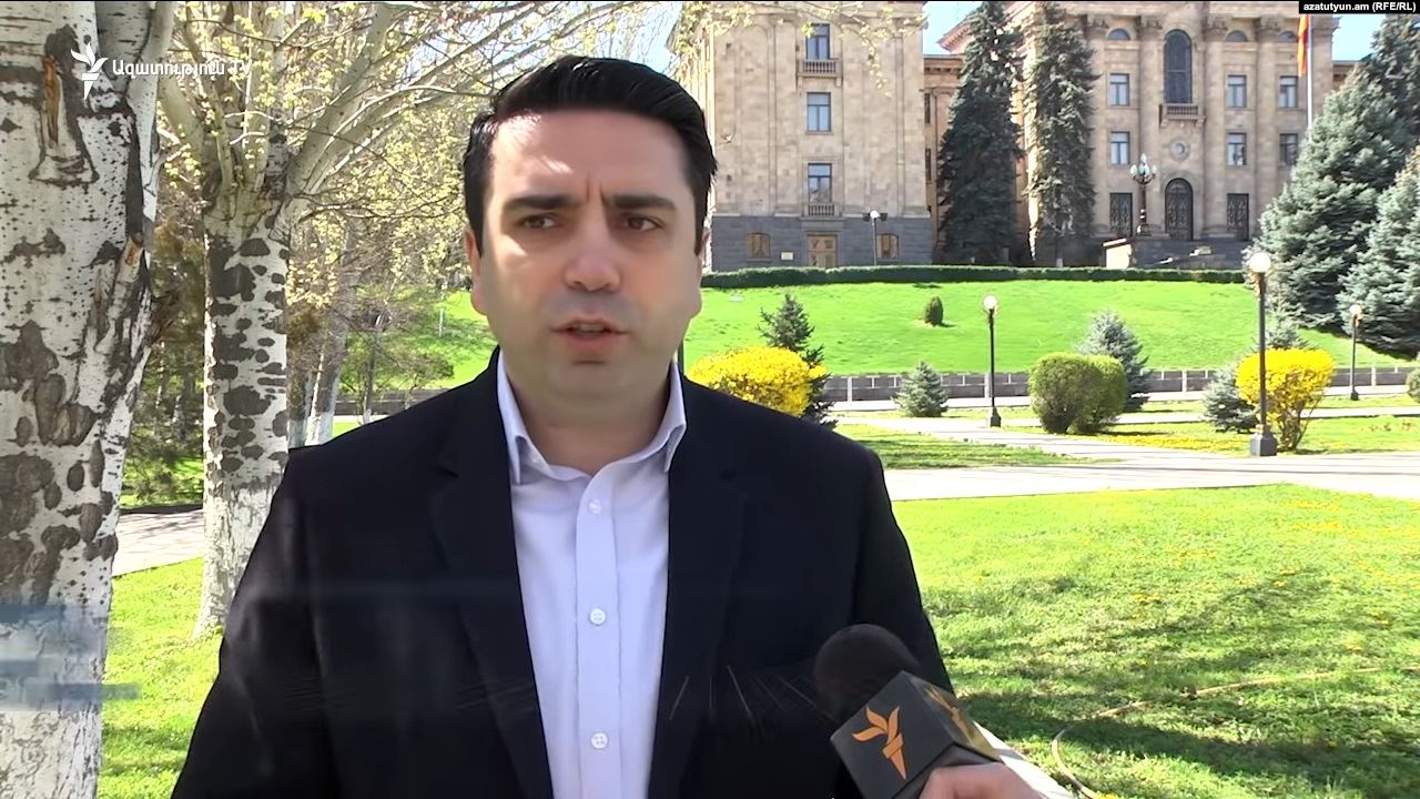 Alen Simonian accusé d’avoir tenu des propos insultants à l’encontre de Soros