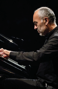 Soutien au Liban : concert d&rsquo;Abdel Rahman el Bacha, avec Astrid Siranossian