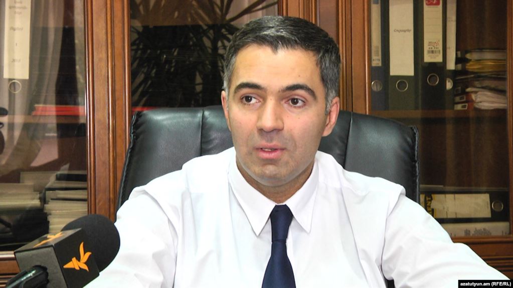 Cour constitutionnelle : le gouvernement propose son candidat