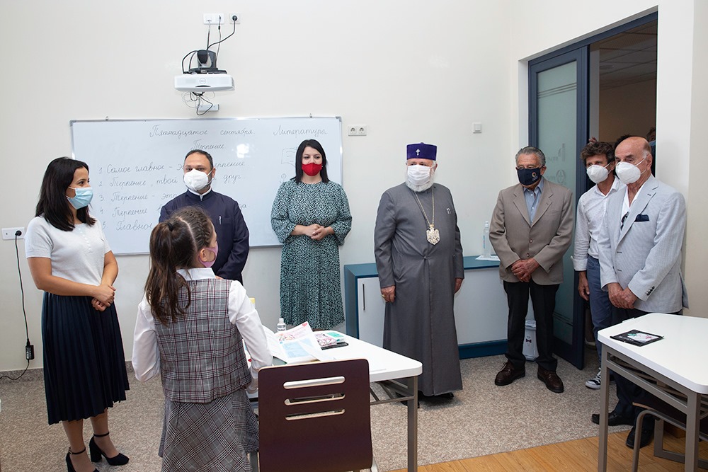 Eduardo Eurnekian reçu à Sainte-Etchmiadzine par le Catholicos Karékine II a visité l’école Eurnekian