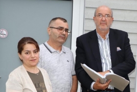 En Allemagne, une journaliste azéri opposant au régime d’Aliev devient chrétienne pour ne pas retourner en Azerbaïdjan