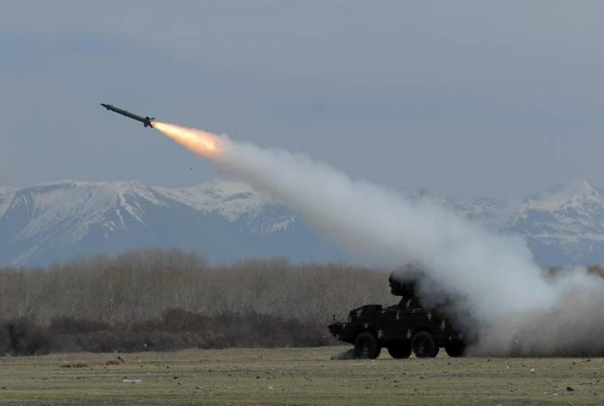 3 avions de chasse azéris abattu ce matin par les Arméniens à la frontière de l’Artsakh