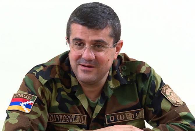 Le président Arayik Harutyunyan désigne 5 nouveaux Héros de l’Artsakh des militaires qui ont réalisé des exploits su le champ de bataille