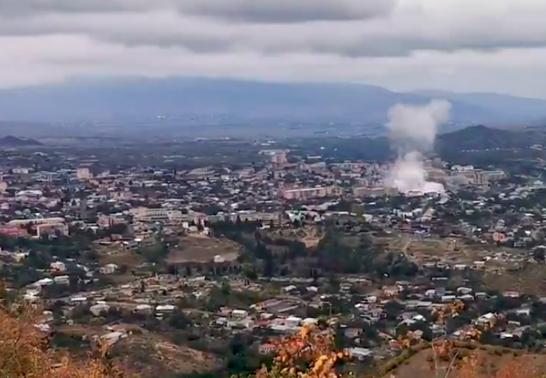 Stepanakert ville fantôme défigurée par les bombes