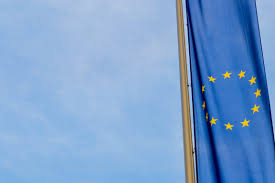 l&rsquo;UE condamne « fermement » les attaques « quelle que soit  leur origine »
