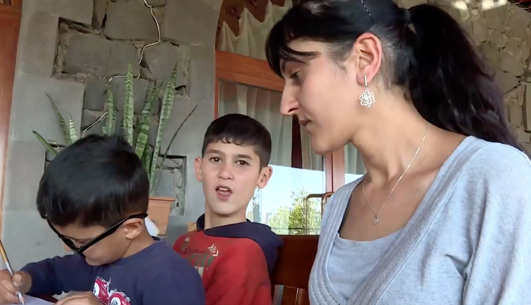 Goris accueille les réfugiés (vidéo)