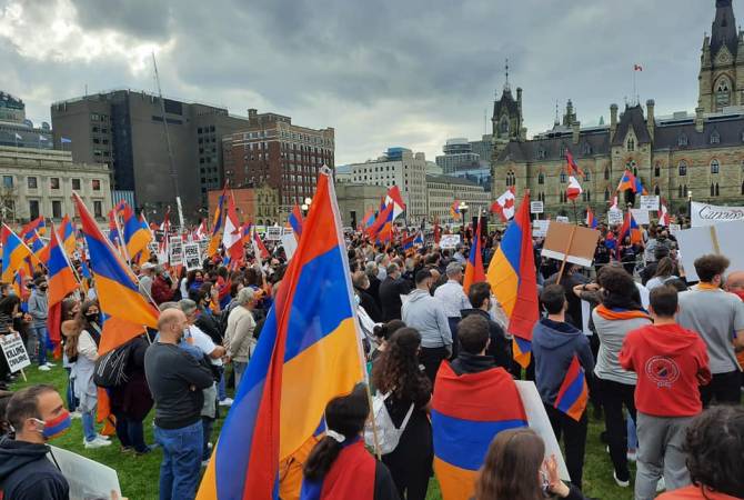 A Ottawa (Canada) les Arméniens manifestent pour soutenir l’Artsakh