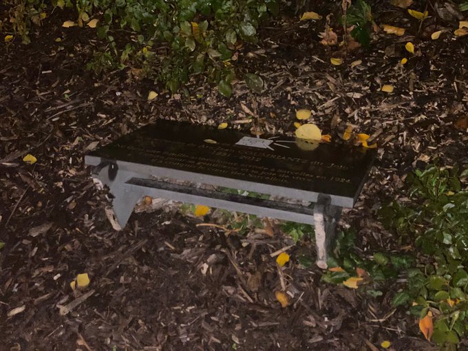 Dégradation de stèles commémoratives du génocide des Arméniens