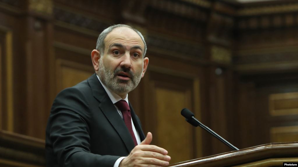 Le Premier ministre appelle l&rsquo;opposition à « renoncer à la violence »