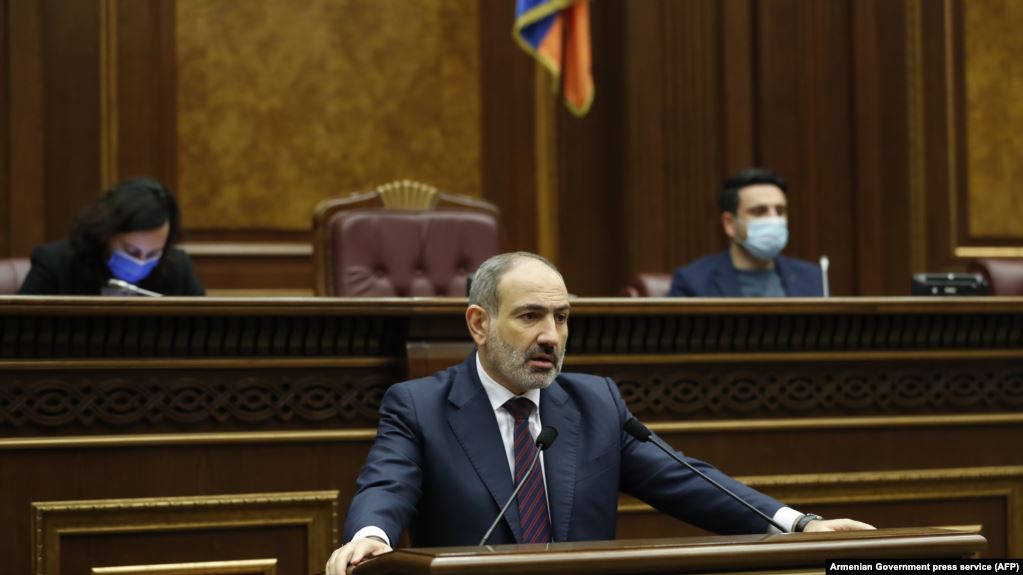 Nikol Pachinian promet un remaniement gouvernemental