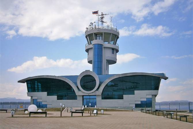 Selon le conseiller du président de l’Artsakh la réouverture de l’aéroport de Stepanakert devra être examiné par les signataires des accords, la Russie, l’Azerbaïdjan et l’Arménie