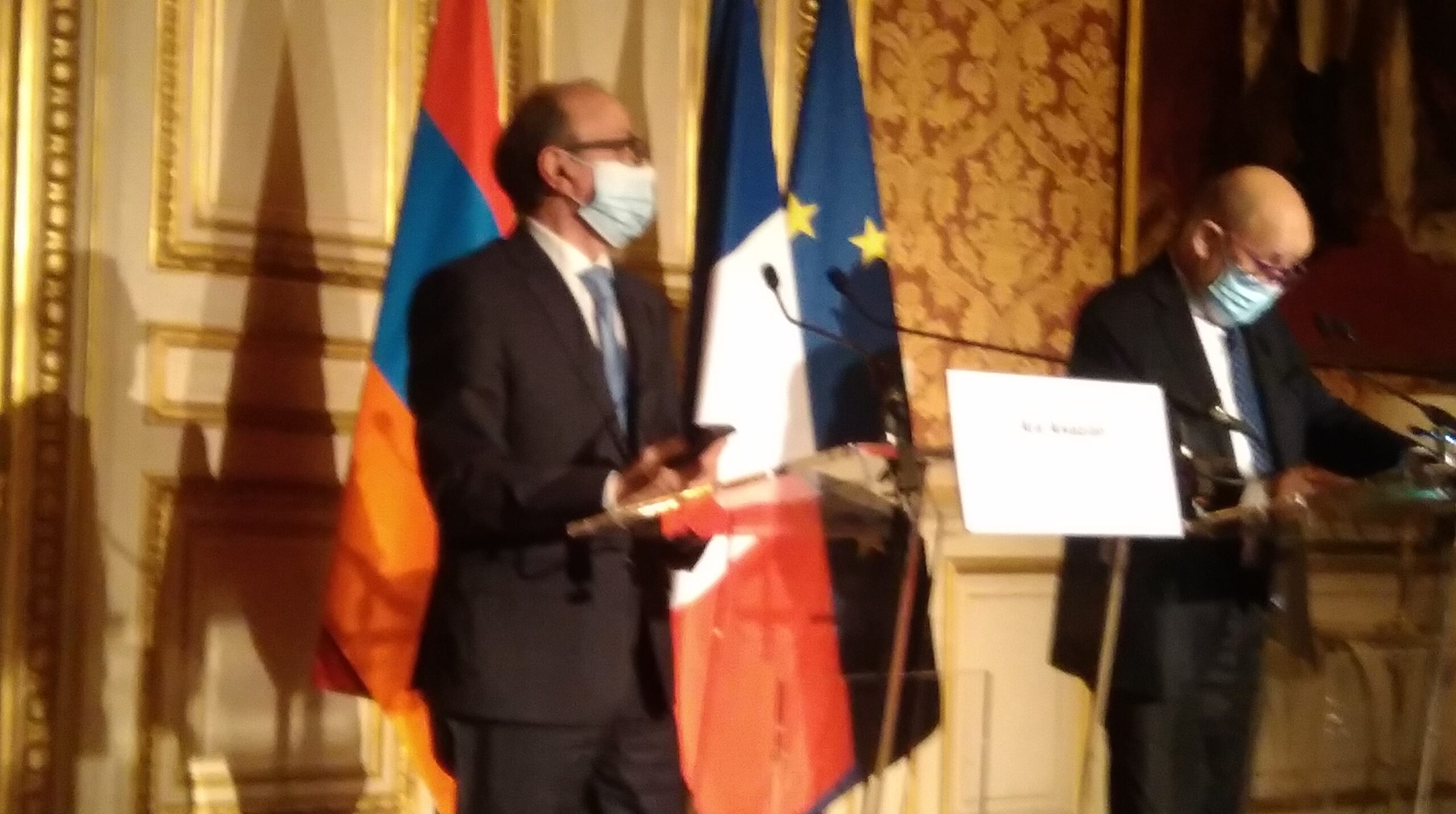 Conférence de presse au ministère des Affaires étrangères