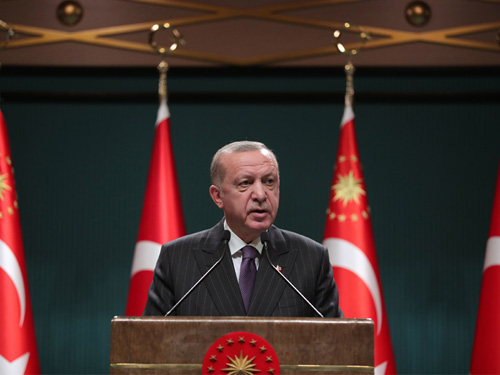 Erdogan: la Turquie espère ouvrir « une nouvelle page » avec l&rsquo;UE