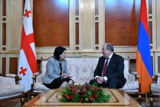 Le président arménien Armen Sarkissian a adressé un message de félicitation à la présidente et au Premier ministre de Géorgie