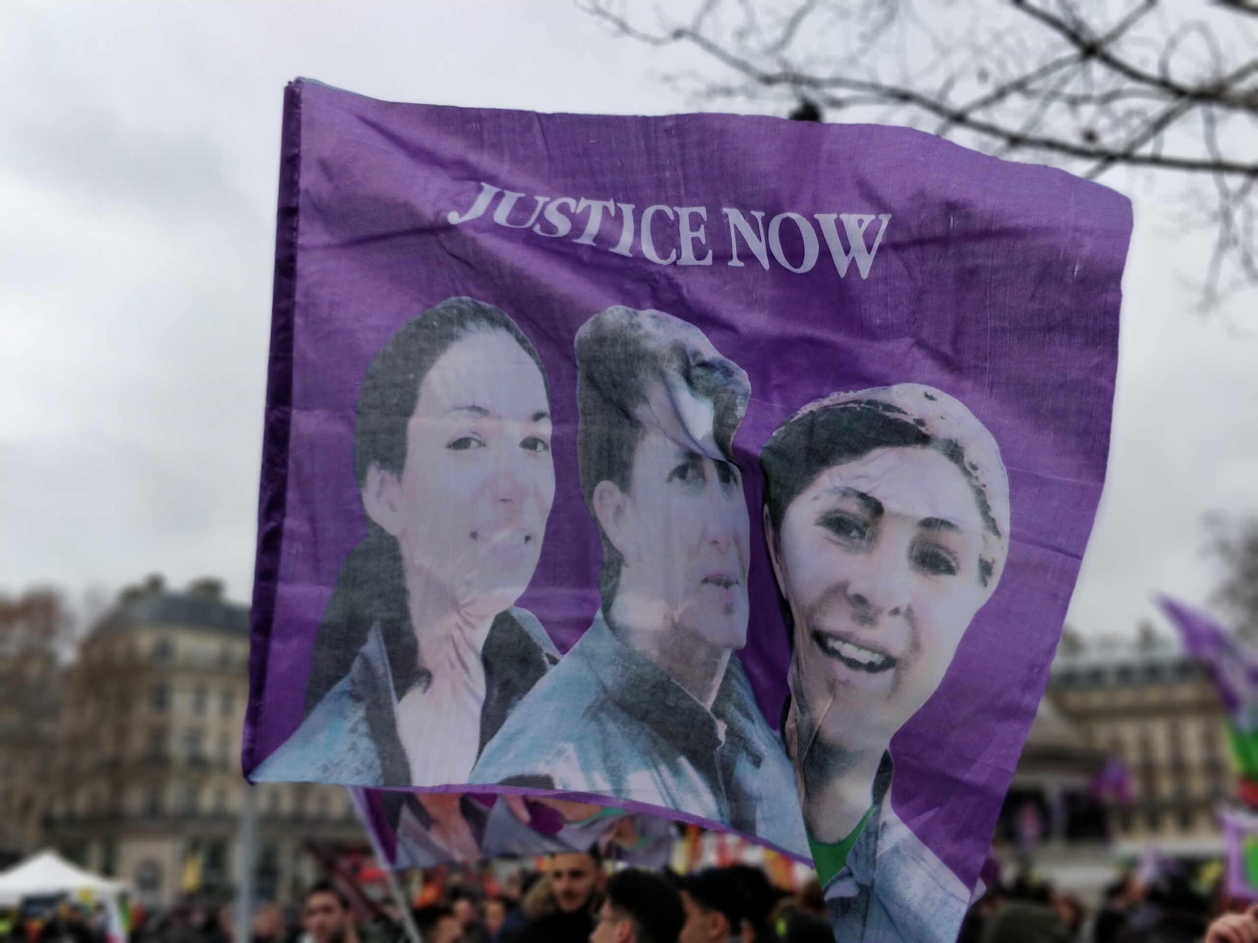 Justice pour Sakine, Rojbîn et Leyla, militantes kurdes assassinées à Paris le 9 janvier 2013