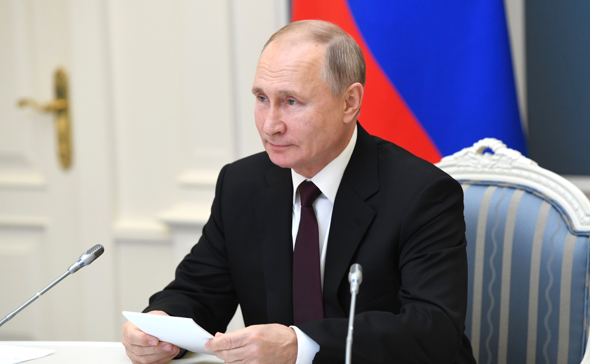 Le président Poutine se dit satisfait du sommet Pachinian-Aliev à Moscou