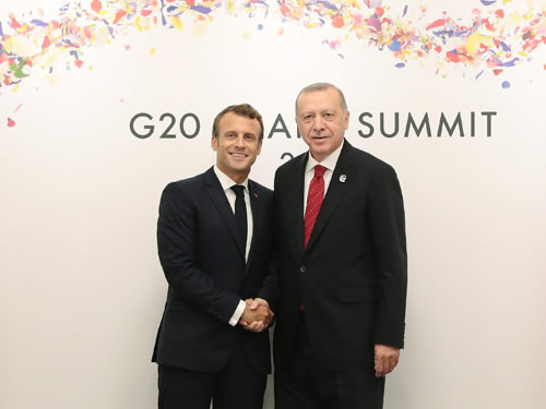 « Cher Tayyip »: Macron et Erdogan s’écrivent pour apaiser les tensions