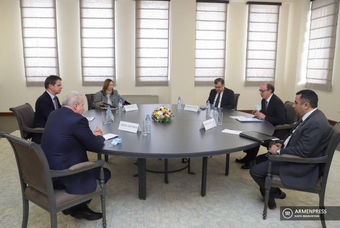 Ara Aivazian a reçu les Ambassadeurs des pays coprésidents du Groupe de Minsk de l&rsquo;OSCE