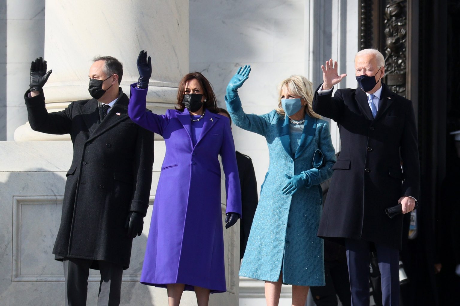 Jill Biden portait un vêtement Markarian personnalisé à l&rsquo;investiture présidentielle
