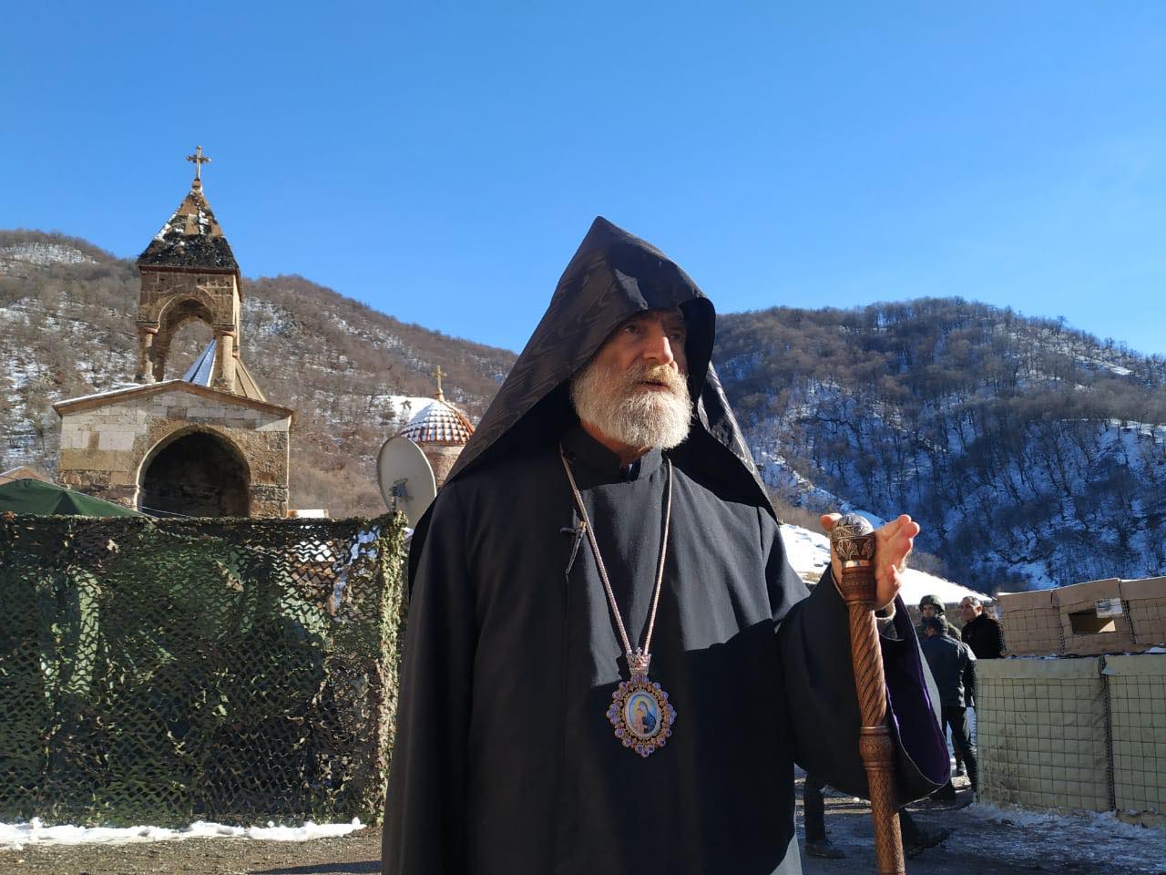 Départ de Monseigneur Barkev