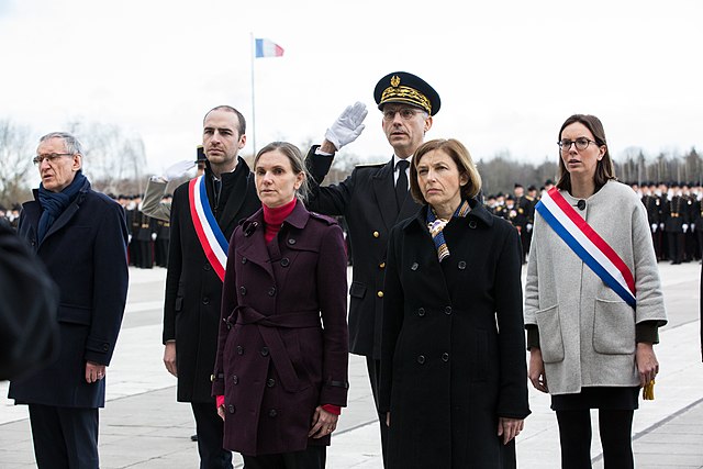 Parly lundi en Grèce pour signer la vente d&rsquo;avions de combat Rafale