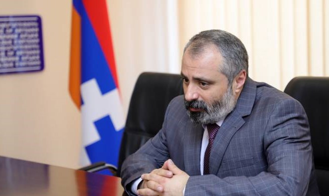 Le chef de la diplomatie de l’Artsakh appelle l’ONU et l’UNESCO à protéger le patrimoine historique arménien de l’Artsakh dans les zones occupées par l’Azerbaïdjan