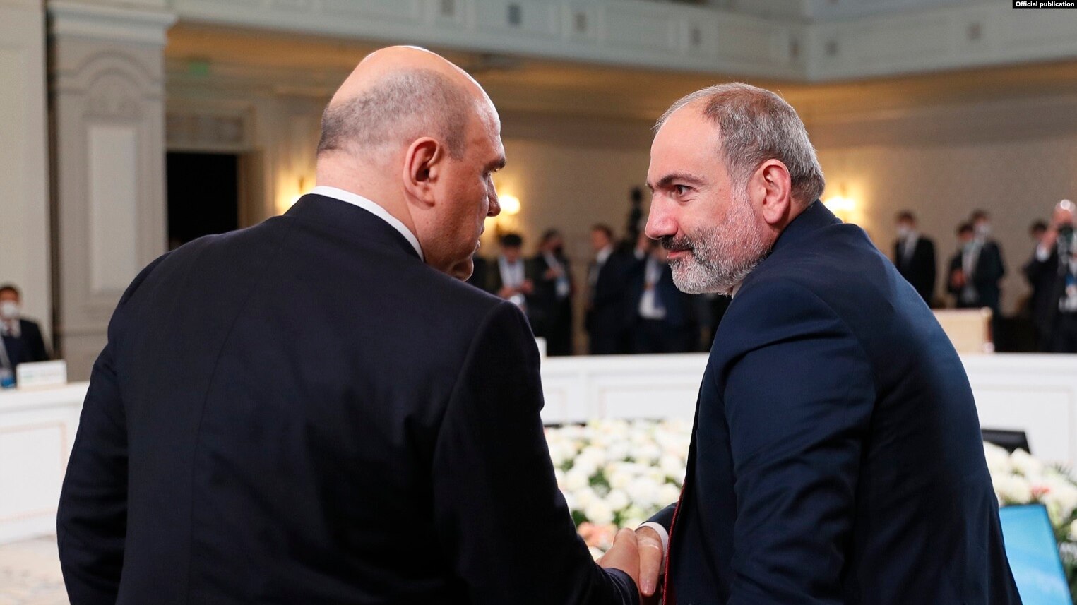 Pachinian salue la levée de l&rsquo;interdiction de voyager en Russie