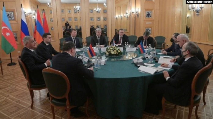 L&rsquo;Arménie et l&rsquo;Azerbaïdjan poursuivent leurs discussions sur les liaisons de transport