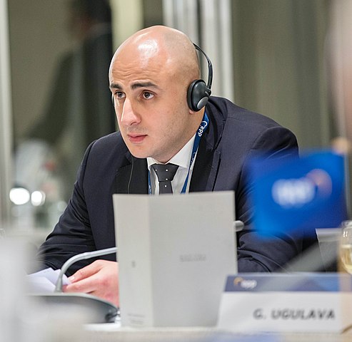 Un chef de l’opposition arrêté lors d’une opération policière violente