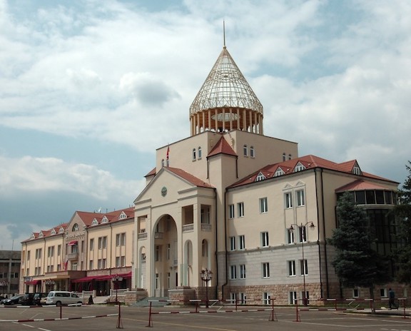 Les territoires sous contrôle azéri sont considérés comme « occupés », selon le Parlement de l&rsquo;Artsakh