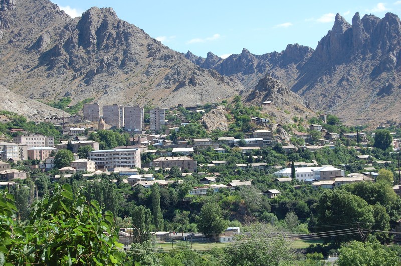 Mané Gevorgyan la porte-parole du Premier ministre arménien nie les rumeurs sur le couloir de Meghri au sud de l’Arménie