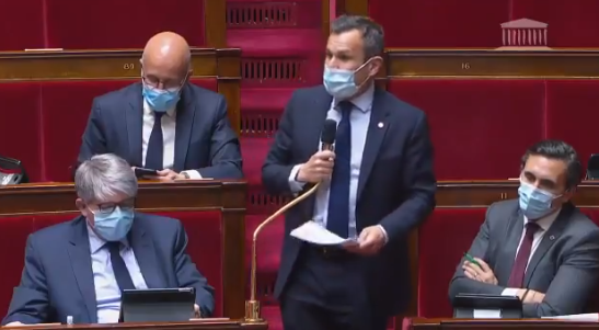 Julien Ravier : « J’ai défendu un amendement pour inscrire dans la Constitution la pénalisation du génocide arménien »