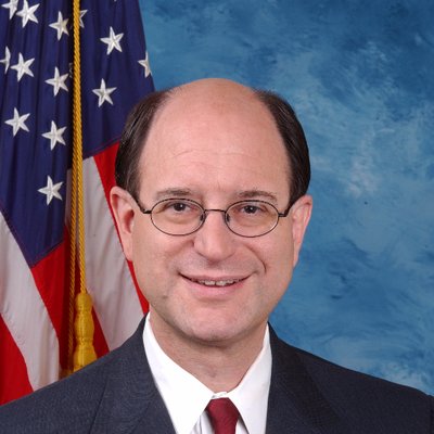 Le membre du Congrès américain Brad Sherman s’exprime sur les prisonniers de guerre