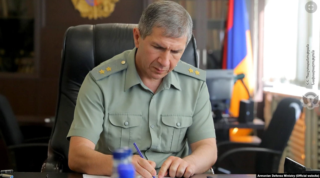 Un tribunal de Erevan donne une fois encore raison à l’ancien chef d’état major Gasparian