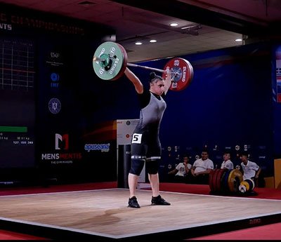 Liana Kyurdjyan (Arménie), médaille de bronze chez les femmes aux Championnats d’Europe d’haltérophilie à Moscou