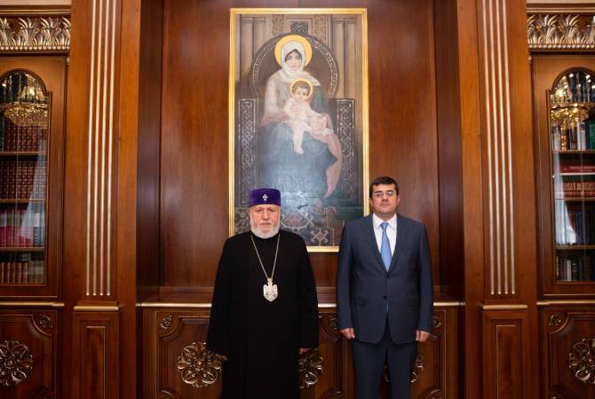 Le Catholicos Karékine II d’Etchmiadzine et le président de l&rsquo;Artsakh ont évoqué les défis des habitants Arméniens de l&rsquo;Artsakh