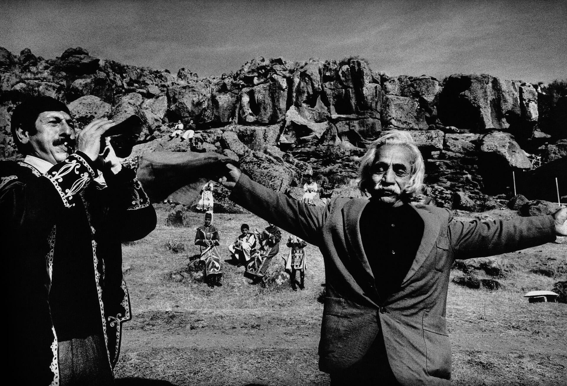 Exposition Le Cri du silence d&rsquo;Antoine Agoudjian sur la Place de la Bastille